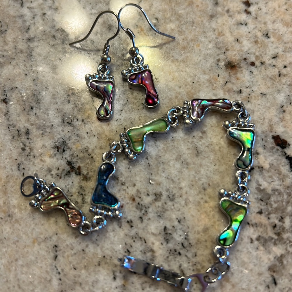 Footsteps Bracelet & Earring Set